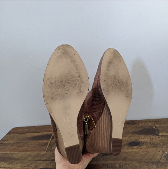 Matt Bernson for Anthropologie Bronze Shimmer Wedge Ankle Boots - Picture 4 of 10